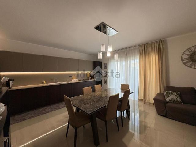 Appartamento in vendita a Torre Caracciolo, Marano di Napoli