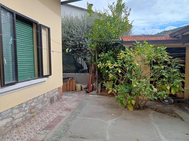 Appartamento in vendita a Le Case, Montevettolini