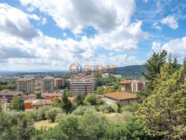 Appartamento in vendita a Madonna Alta, Perugia