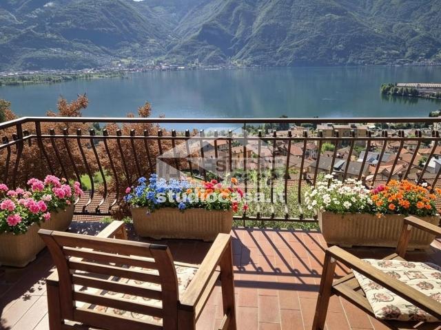 Appartamento in vendita a Lovere, Lombardia