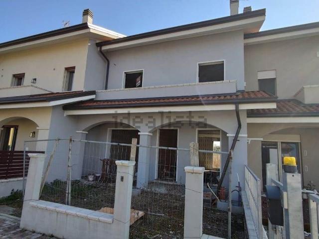 Appartamento in vendita a Loreo, Veneto