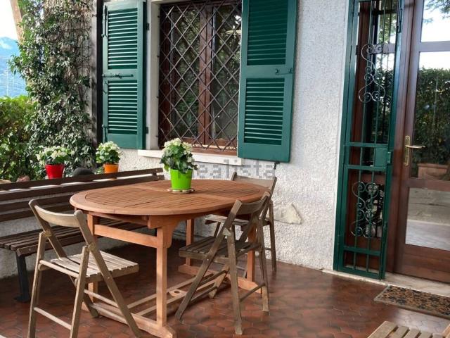 Appartamento in vendita a San Felice Del Benaco, Lombardia