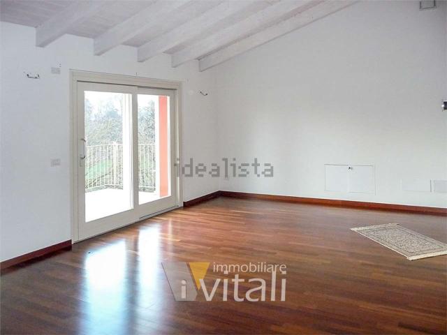Attico in vendita a Pontenure, Reggio Emilia