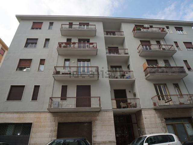 Appartamento in vendita a Vigevano, Lombardia