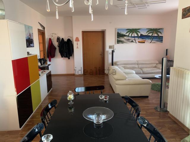 Appartamento in vendita a Mazzaferro, Marche