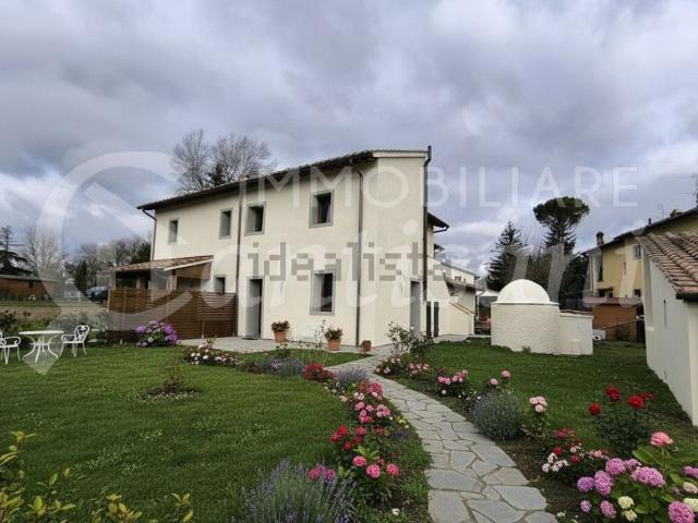 Appartamento in vendita a Vicchio, Toscana