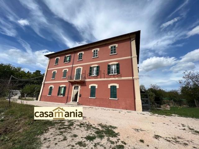 Appartamento in vendita a Marche, Pesaro E Urbino