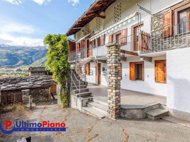 Appartamento in vendita a Aymavilles, Aosta