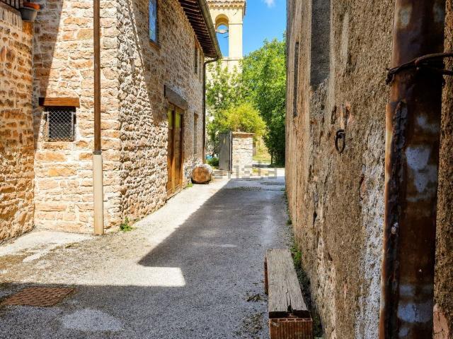 Appartamento in vendita a Fondi, Foligno