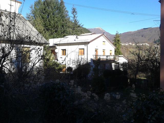 Appartamento in vendita a Coloretta, Zeri