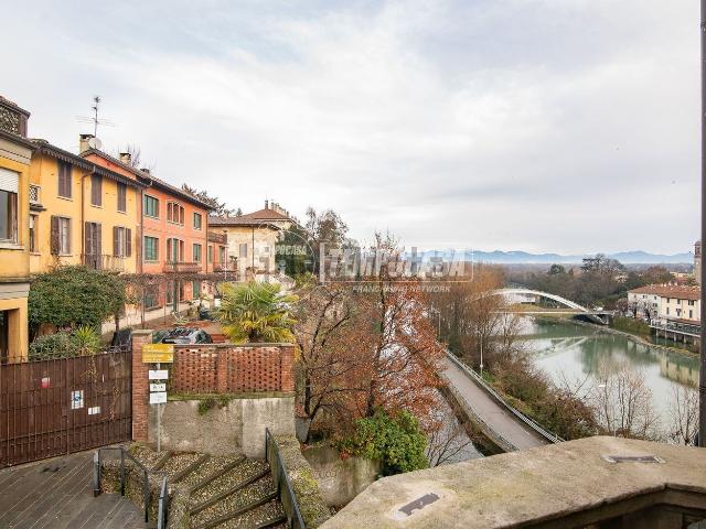 Appartamento in vendita a Vaprio D'adda, Lombardia
