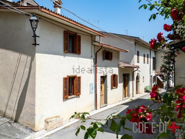 Appartamento in vendita a Monteleone Di Spoleto, Umbria