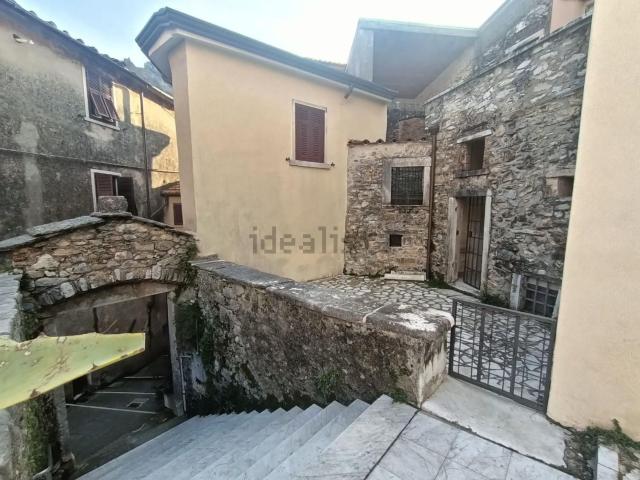 Appartamento in vendita a Carrara, Toscana