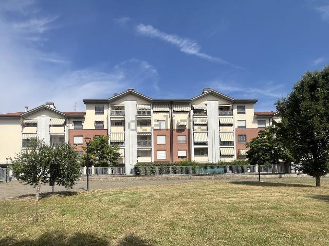 Appartamento in vendita a Molino Ortolina, Pioltello