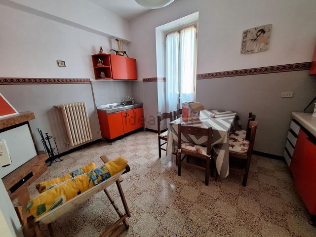 Appartamento in vendita a Sulmona, Abruzzo