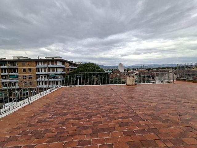 Attico in vendita a Quartiere 5, Firenze