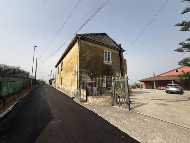 Appartamento in vendita a Serre, Campania