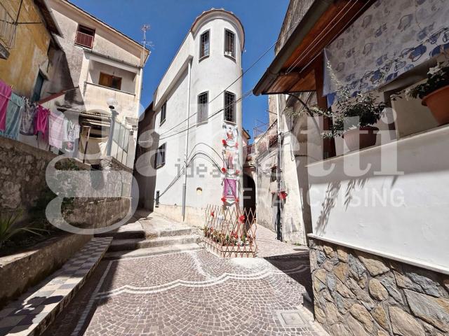 Appartamento in vendita a Corbara, Campania