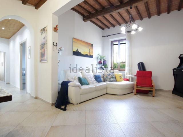 Appartamento in vendita a Costalpino, Siena