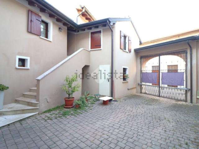 Appartamento in vendita a Torre, Goito