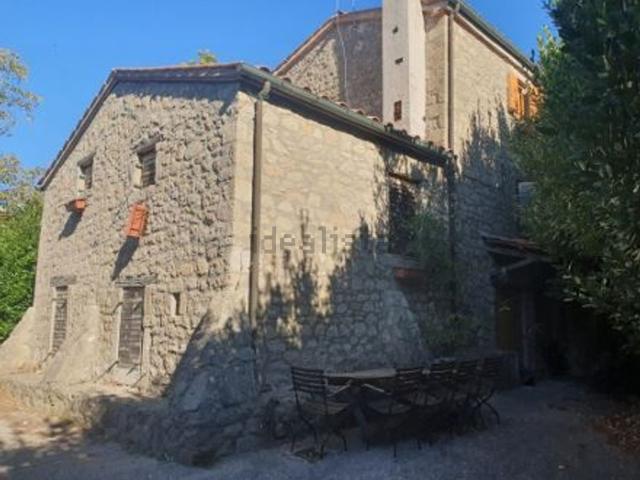 Appartamento in vendita a Bagnolo, Santa Fiora