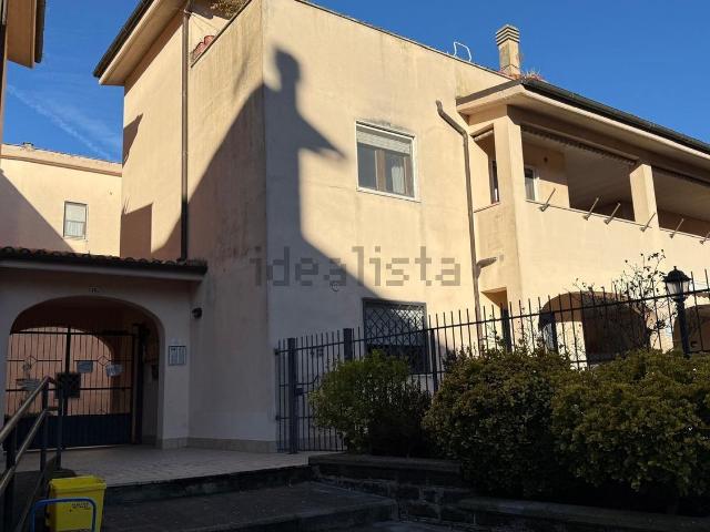 Appartamento in vendita a Faleria, Lazio