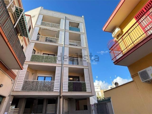 Appartamento in vendita a Puglia, Bari