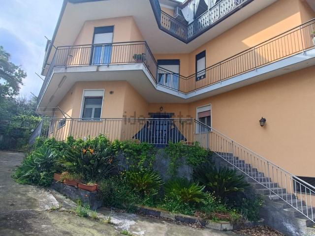 Appartamento in vendita a Pedara, Sicilia