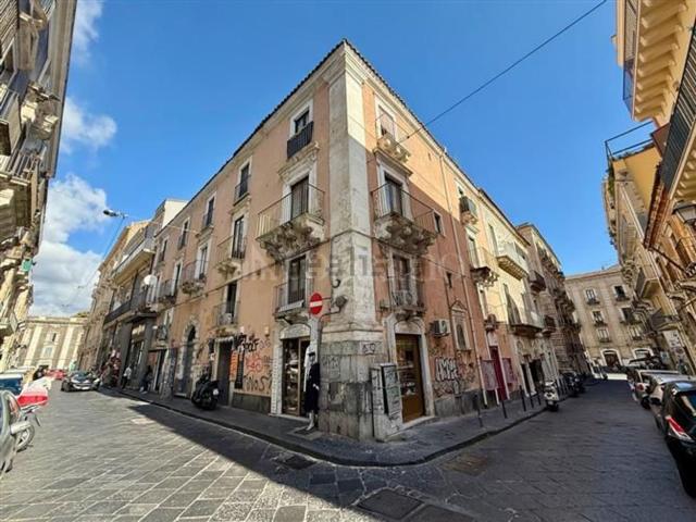 Appartamento in vendita a Centro storico, Catania