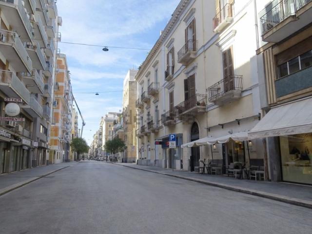 Appartamento in vendita a Municipio 1, Puglia