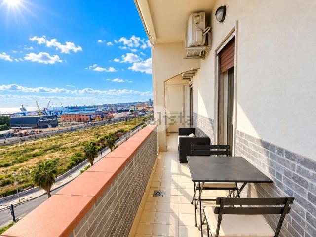 Appartamento in vendita a Mercato, Napoli