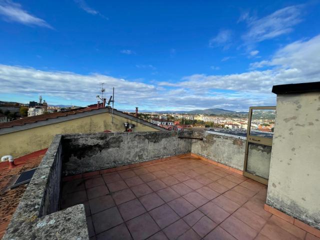 Appartamento in vendita a Quartiere 2, Firenze