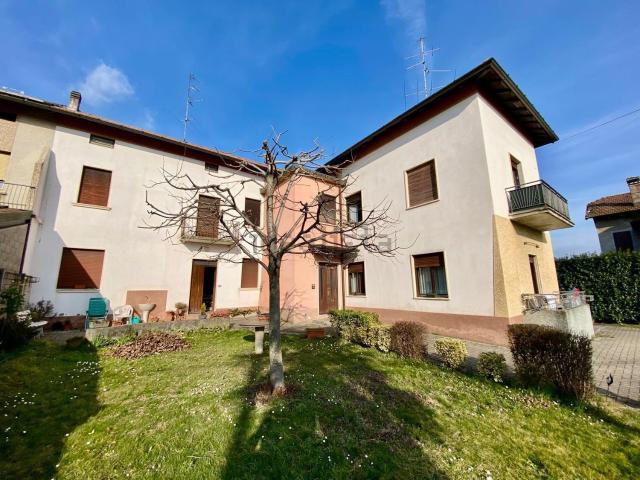 Appartamento in vendita a Cascina del Pè, Faloppio