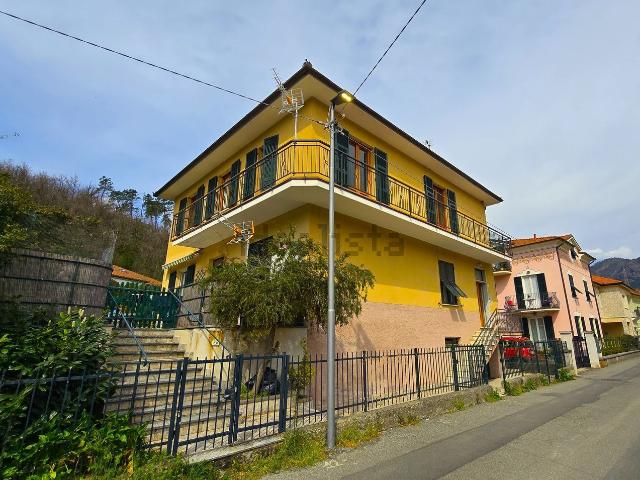 Appartamento in vendita a Verici inferiore, Casarza Ligure