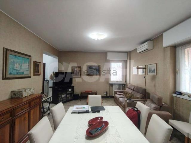 Appartamento in vendita a Biumo Superiore, Varese