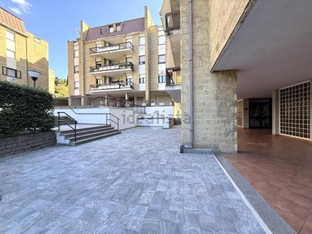 Appartamento in vendita a Cappuccini, Viterbo
