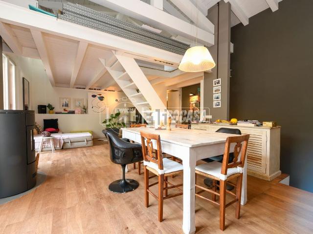 Appartamento in vendita a Comunità Montana Parco Alto Garda bresciano, Gardone Riviera