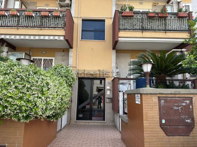 Appartamento in vendita a Puglia, Bari