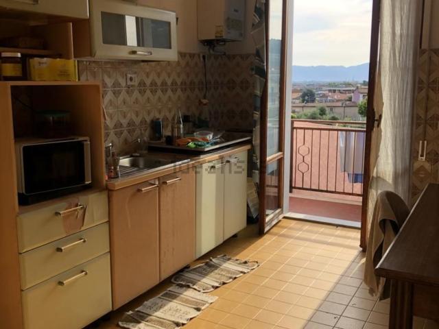 Appartamento in vendita a Bonascola, Carrara