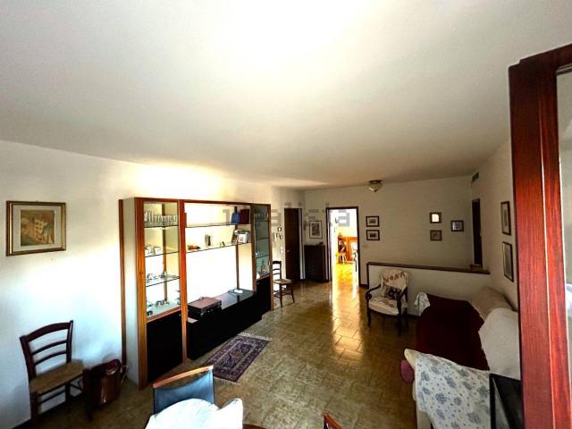 Appartamento in vendita a Sud-Ovest, Brenzone