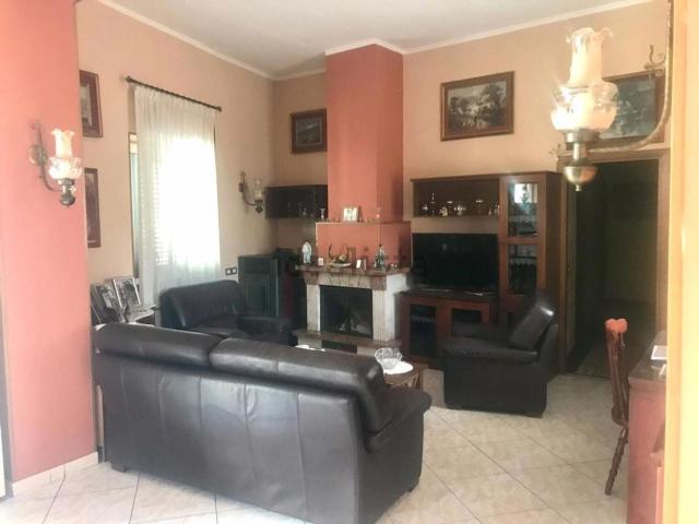 Appartamento in vendita a Brusciano, Campania