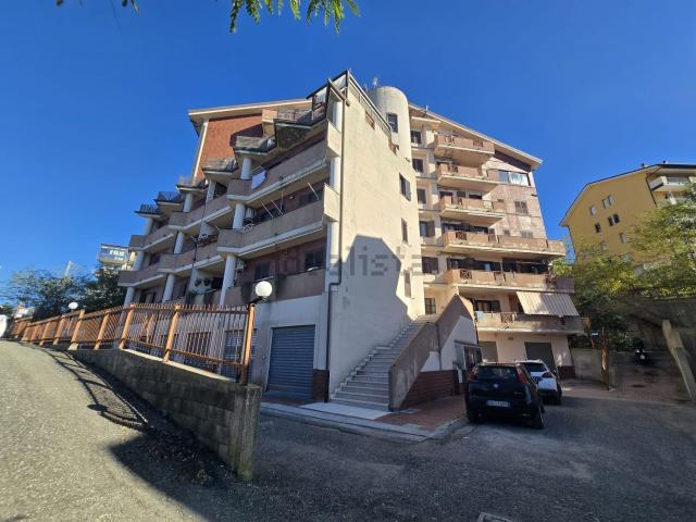 Appartamento in vendita a Calabria, Vibo Valentia