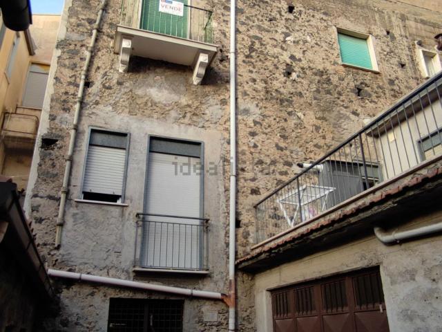 Appartamento in vendita a Bronte, Catania