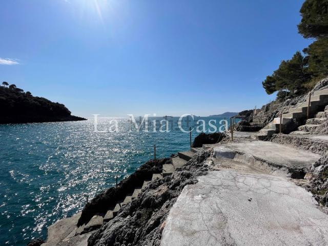 Appartamento in vendita a La Serra, Lerici