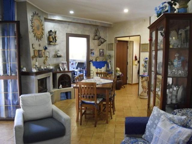 Appartamento in vendita a Castelnuovo Parano, Lazio