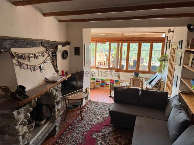 Appartamento in vendita a Apricale, Liguria