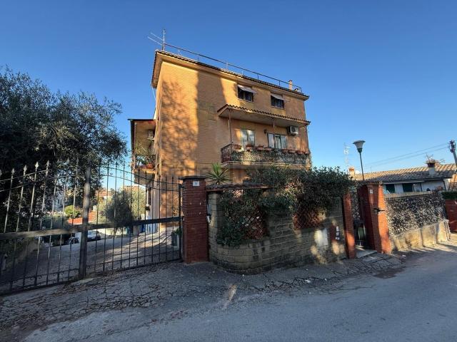 Appartamento in vendita a Immaginella, Mentana