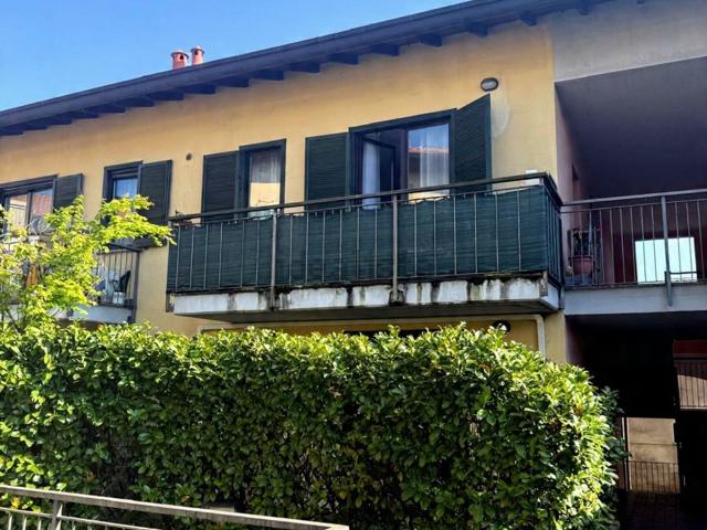 Appartamento in vendita a Solbiate con Cagno, Cagno