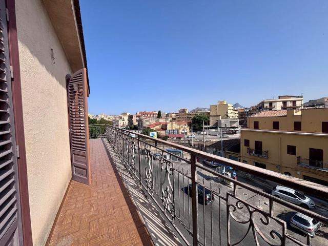 Appartamento in vendita a Bagheria, Sicilia