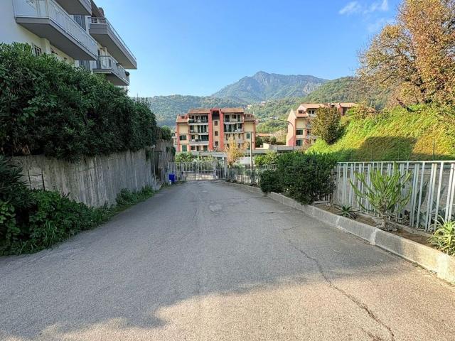 Appartamento in vendita a Acquamela, Baronissi
